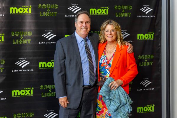 MOXINIGHT_142-10165